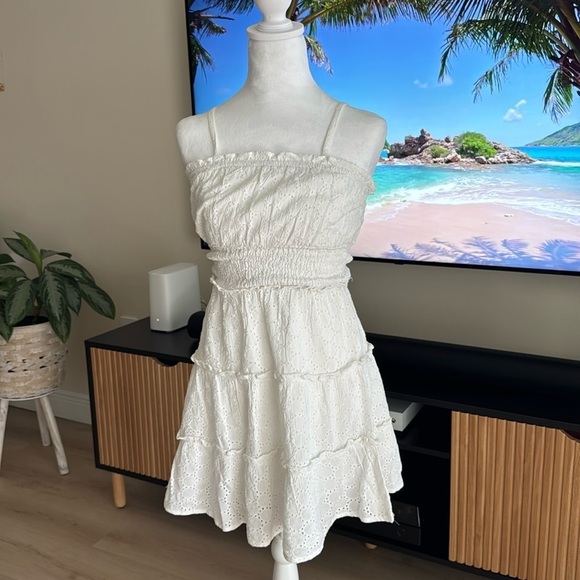 Sim & Sam Dresses & Skirts - White Eyelet Dress